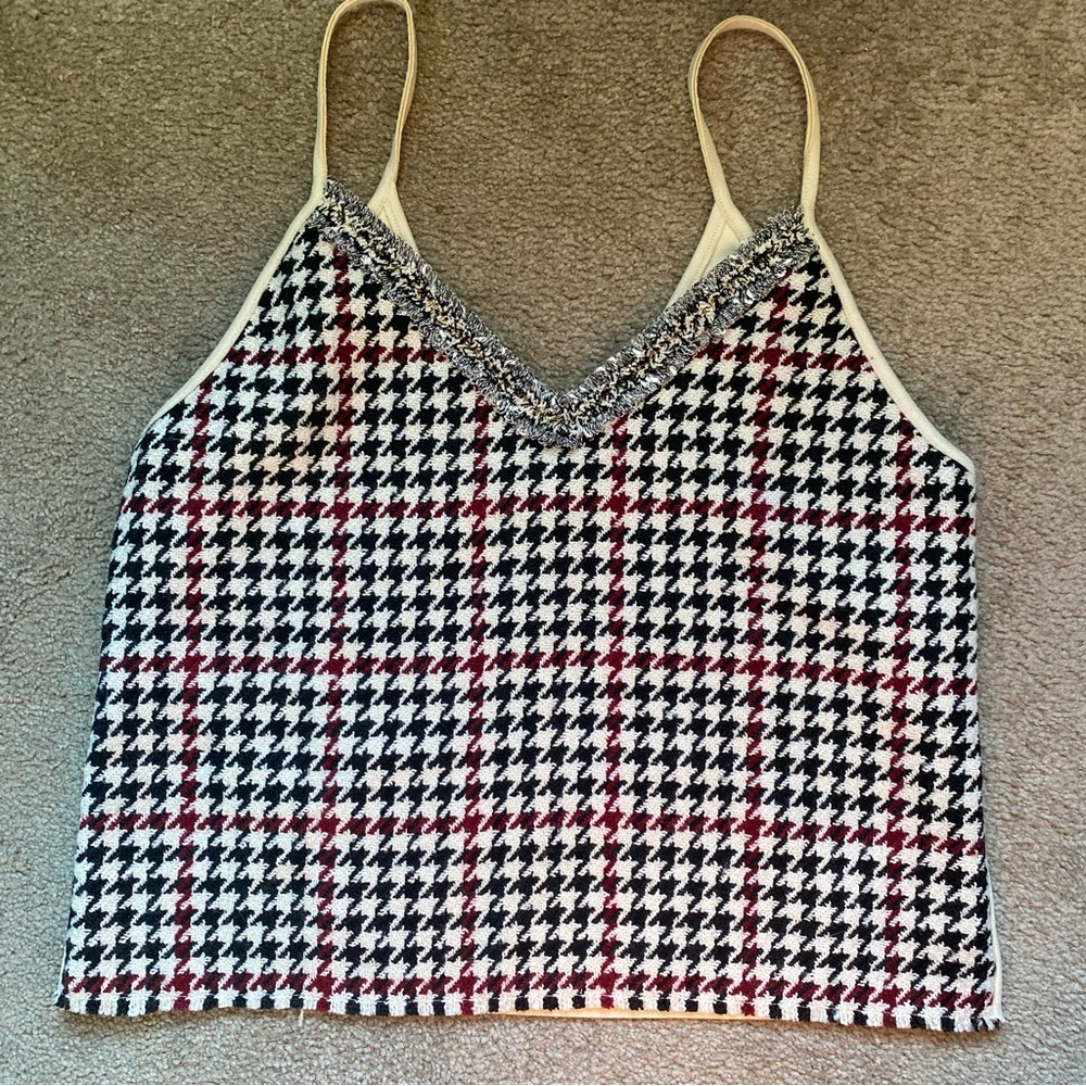 Zara Chic Houndstooth Camisole with Red Accents size large